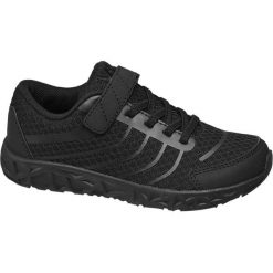 Sportowe buty dziecięce Vty czarne. Czarne buciki niemowlęce marki Vty, z materiału, na sznurówki. Za 89,90 zł.