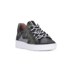Buty Mjus 208 SNEAKER FOSSILE. Czarne trampki i tenisówki damskie MJUS, bez wzorów, bez zapięcia. Za 298,62 zł.