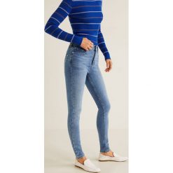 Mango - Jeansy BStretch. Niebieskie rurki damskie marki Mango, l, z aplikacjami, z elastanu, z podwyższonym stanem. W wyprzedaży za 69,90 zł.