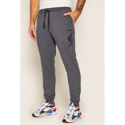 Spodnie dresowe Emporio Armani Underwear 111873 0A571 57720. Szare jeansy męskie Emporio Armani Underwear, m, bez wzorów. Za 569,00 zł.