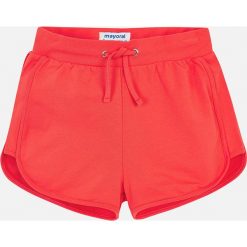 Mayoral - Szorty dziecięce 128-167 cm. Czarne spodenki dziewczęce Mayoral, bez wzorów, z elastanu, sportowe. W wyprzedaży za 39,90 zł.