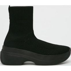 Vagabond - Buty Sprint. Czarne buty sportowe damskie Vagabond, bez wzorów, ze skóry, sportowe, do biegania. Za 449,90 zł.