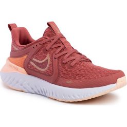 Buty NIKE - Legend React 2 AT1369 800 Light Redwood/Mtlc Red Bronze. Różowe buty sportowe damskie Nike, bez wzorów, z tworzywa sztucznego, sportowe, do biegania. W wyprzedaży za 299,00 zł.