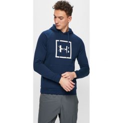 Under Armour - Bluza. Niebieskie bluzy męskie marki Under Armour, s, z nadrukiem, z bawełny, z kapturem. Za 219,90 zł.