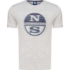 T-shirt NORTH SAILS. Szare t-shirty męskie North Sails, z nadrukiem, z bawełny, z okrągłym kołnierzem. W wyprzedaży za 132,00 zł.