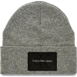 Czapka CALVIN KLEIN JEANS - J Re-Issue Beanie K40K400100 016. Szare czapki damskie marki Calvin Klein Jeans, z wiskozy. W wyprzedaży za 139,00 zł.