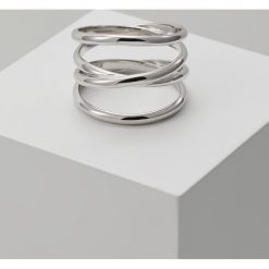 Maria Black AUGUSTE WRAP Pierścionek silver. Szare pierścionki damskie marki Maria Black. Za 399,00 zł.