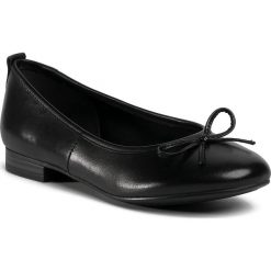 Baleriny TAMARIS - 1-22114-25 Black 001 1. Czarne baleriny damskie Tamaris, na co dzień, bez wzorów, ze skóry ekologicznej, klasyczne, bez obcasa, bez zapięcia. Za 199,00 zł.