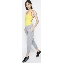 Under Armour - Spodnie. Szare bryczesy damskie marki Under Armour, m, z bawełny. W wyprzedaży za 159,90 zł.