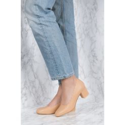 Buty ślubne damskie: NA-KD Shoes Czółenka z wycinanymi brzegami - Beige