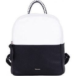 Tamaris plecak damski 30393 czarny. Czarne plecaki damskie Tamaris, bez wzorów, eleganckie. W wyprzedaży za 219,00 zł.