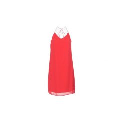 Sukienki krótkie Vero Moda VMDIANA. Czerwone sukienki damskie Vero Moda, xl, bez wzorów, bez kołnierzyka, z krótkim rękawem, krótkie, mini. Za 90,30 zł.