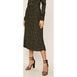 Vero Moda - Spódnica. Spódniczki damskie Vero Moda, s, bez wzorów, z poliesteru, midi, rozkloszowane. W wyprzedaży za 129,90 zł.