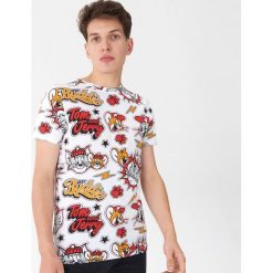 Koszulka Tom and Jerry - Biały. Białe koszulki męskie House, s, bez wzorów, bez kołnierzyka, bez rękawów. Za 59,99 zł.