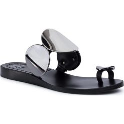 Japonki TORY BURCH - Patos Multi Disk Sandal 63573 Perfect Black 006. Czarne klapki damskie Tory Burch, z aplikacjami, ze skóry, bez obcasa. W wyprzedaży za 909,00 zł.