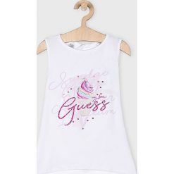 Guess Jeans - Top dziecięcy 118-166 cm. Białe bluzki dziewczęce Guess Jeans, z nadrukiem, z elastanu, z okrągłym kołnierzem, bez rękawów, bez kaptura. W wyprzedaży za 89,90 zł.