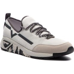 Sneakersy DIESEL - S-Kby Y01534 P1760 T1015 Star White. Białe sneakersy męskie Diesel, na co dzień, bez wzorów, ze skóry, retro, bez zapięcia. W wyprzedaży za 389,00 zł.