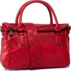 Torebka DESIGUAL - 20SAXPBQ 3092. Czerwone torebki klasyczne damskie Desigual, bez wzorów, ze skóry ekologicznej, klasyczne, bez dodatków. Za 299,00 zł.