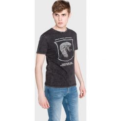 Replay Koszulka Czarny. Czarne podkoszulki męskie Replay, xxl, z haftami, z bawełny, z krótkim rękawem. Za 257,95 zł.