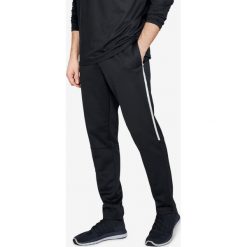 Under Armour Athlete Recovery Track Suit™ Spodnie dresowe Czarny. Czarne spodnie męskie Under Armour, s, bez wzorów, z elastanu. Za 464,95 zł.