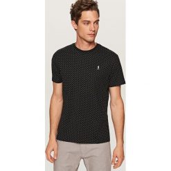 T-shirty męskie: T-shirt w kropki – Czarny