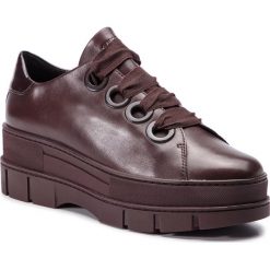 Półbuty GEOX - D Roose B D84BNB 043HH C7357 Dk Burgundy. Czerwone półbuty damskie Geox, bez wzorów, ze skóry ekologicznej, bez obcasa, na obcasie, bez zapięcia. Za 589,00 zł.