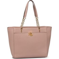 Torebka LAUREN RALPH LAUREN - Langdon 30 431747445007 Mellowpink. Różowe torebki klasyczne damskie Lauren Ralph Lauren, bez wzorów, ze skóry, bez dodatków. W wyprzedaży za 929,00 zł.