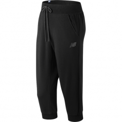 New Balance WP81572BK. Czarne spodnie damskie New Balance, xs, z tkaniny. W wyprzedaży za 99,99 zł.