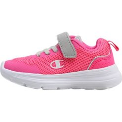 Champion LOW CUT SHOE CARRIE Obuwie treningowe pink. Czerwone buty dziewczęce sportowe marki Champion, z materiału. Za 129,00 zł.