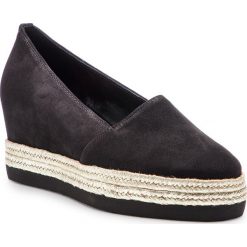 Espadryle HÖGL - 7-104402 Black 0100. Czarne espadryle damskie HÖGL, bez wzorów, ze skóry, bez obcasa, na koturnie. W wyprzedaży za 429,00 zł.