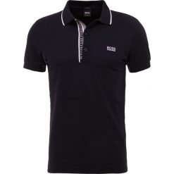 BOSS ATHLEISURE PAULE SLIM FIT Koszulka polo black. Czarne koszulki męskie marki BOSS Athleisure, m, bez wzorów, z bawełny, polo, bez rękawów. Za 419,00 zł.