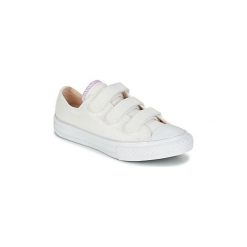 Buty Dziecko Converse CHUCK TAYLOR ALL STAR 3V METALLIC OX. Białe trampki dziewczęce marki Converse, bez wzorów, bez zapięcia. Za 167,20 zł.