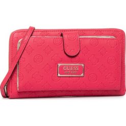 Torebka GUESS - Logo Love (SG) Slg SWSG76 62540 HIBISCUS. Różowe listonoszki damskie Guess, z aplikacjami, ze skóry ekologicznej, bez dodatków. W wyprzedaży za 279,00 zł.