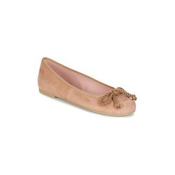 Baleriny Pretty Ballerinas ANGELIS. Brązowe baleriny damskie marki Pretty Ballerinas, bez wzorów, bez obcasa. Za 569,00 zł.