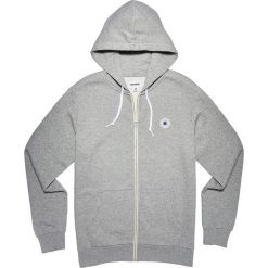 Bluza z kapturem zapinana na zamek, nadruk z przodu. Szare bluzy męskie rozpinane marki Converse, l, z nadrukiem, z bawełny, z długim rękawem, długie, z kapturem. Za 229,28 zł.