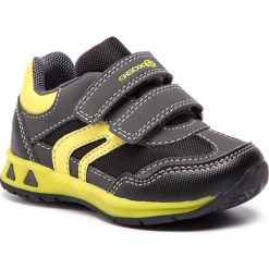 Sneakersy GEOX - B Pavlis B. A B841RA 050FU C0802 M Black/Lime. Żółte trampki chłopięce Geox, bez wzorów, ze skóry ekologicznej, na rzepy. W wyprzedaży za 109,00 zł.