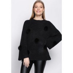 Czarny Sweter Magnificence. Czarne bez kategorii Born2be, uniwersalny, z okrągłym kołnierzem. Za 59,99 zł.