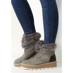 Szare Śniegowce Shout It Loud. Czarne buty zimowe damskie marki Cropp. Za 69,99 zł.