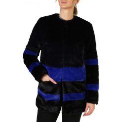 Guess Cappotto W84L66. Kurtki damskie Guess, s, z aplikacjami, z poliesteru, długie. Za 340,00 zł.