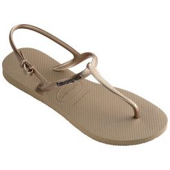 Havaianas - Sandały. Czarne klapki damskie Havaianas, bez wzorów, z gumy, bez obcasa, na obcasie. W wyprzedaży za 69,90 zł.
