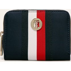 Tommy Hilfiger - Portfel. Niebieskie portfele damskie TOMMY HILFIGER, bez wzorów, z materiału. Za 199,90 zł.