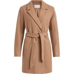 VILA Damski płaszcz VILUS JACKET-NOOS Dust y Camel (rozmiar 38). Brązowe kurtki damskie Vila, bez wzorów, bez kaptura. W wyprzedaży za 294,00 zł.