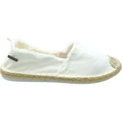 Espadryle damskie BIG STAR DD274756, Kolor biały. Białe espadryle damskie BIG STAR, bez wzorów, bez obcasa. Za 71,99 zł.