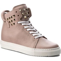 Sneakersy CARINII - B3770 K14-K14-000-B67. Różowe półbuty damskie Carinii, na co dzień, bez wzorów, ze skóry, bez obcasa, na koturnie, bez zapięcia. W wyprzedaży za 259,00 zł.