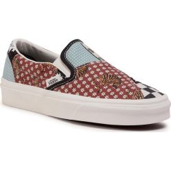 Tenisówki VANS - Classic Slip-On VN0A4U381IO1 (Tiger Patchwork)Blktrwht. Półbuty damskie Vans, bez wzorów, z materiału, bez zapięcia. Za 319,00 zł.