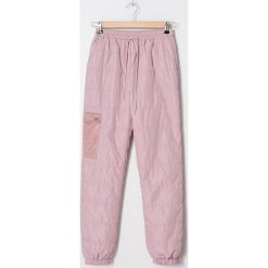 Spodnie typu jogger - Różowy. Różowe spodnie damskie House, s. Za 119,99 zł.
