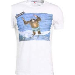 T-shirty męskie: French Kick MARIO Tshirt z nadrukiem white