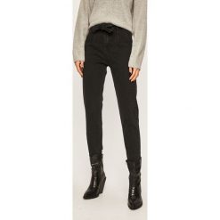 Answear - Jeansy. Czarne jeansy damskie ANSWEAR, s. W wyprzedaży za 59,90 zł.