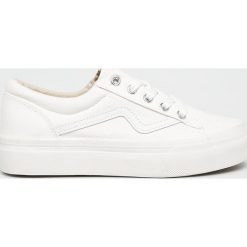 Answear - Tenisówki Kylie Crazy. Białe trampki i tenisówki damskie ANSWEAR, bez wzorów, z gumy, na sznurówki. W wyprzedaży za 69,90 zł.