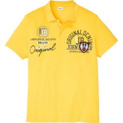 Shirt polo z nadrukiem, krótki rękaw bonprix żółty. Żółte koszulki męskie bonprix, s, z nadrukiem, z bawełny, polo, z krótkim rękawem, krótkie. Za 27,99 zł.
